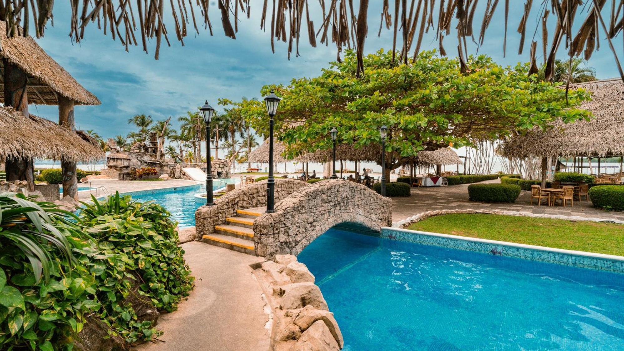 Amatique Bay Hotel 巴里奥斯港 外观 照片